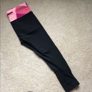 Lululemon Cropped Capri on Black with Pink Band